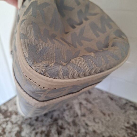 Michael Kors monogram‎ canvas leather large tote bag - Picture 4 of 16